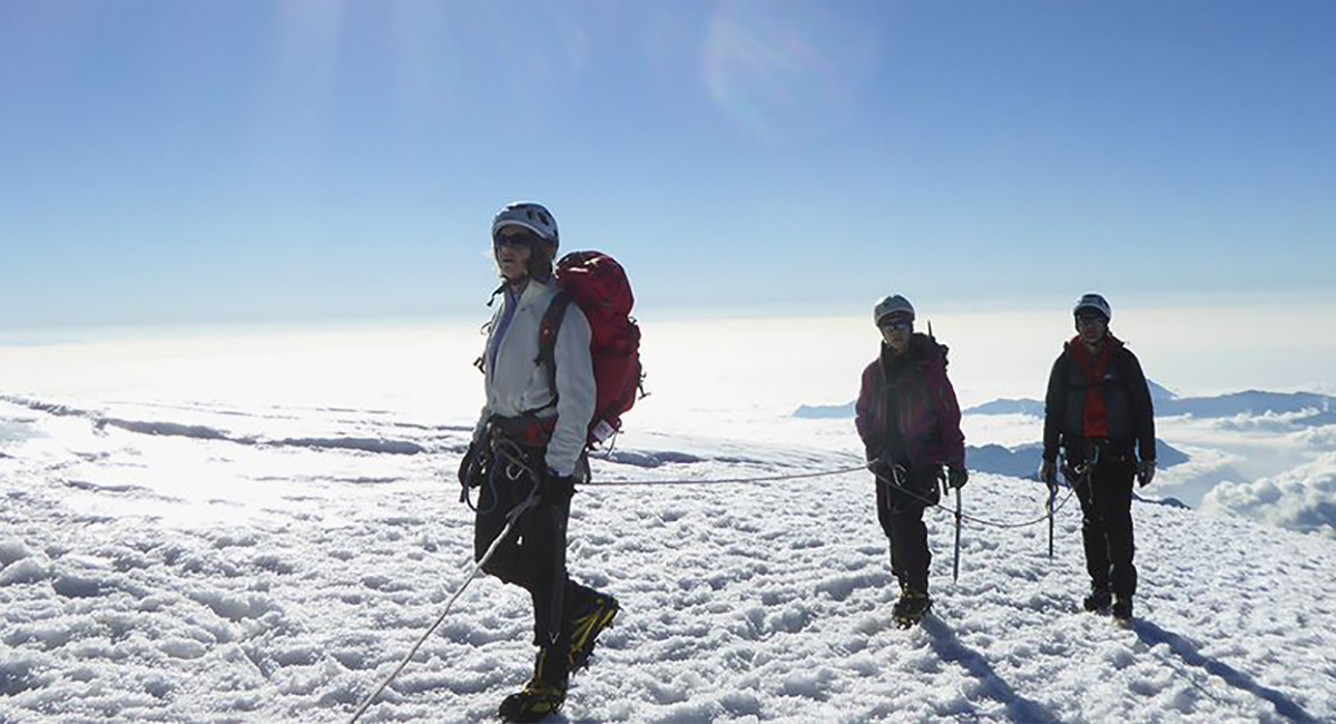 Alpinistes au sommet du Grand Paradis 