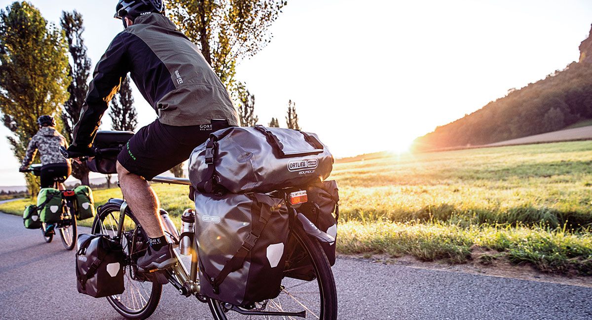 Sacoche étanche pour bicyclette avec système de fixation au porte-bagages :  Sacoches pour bicyclette