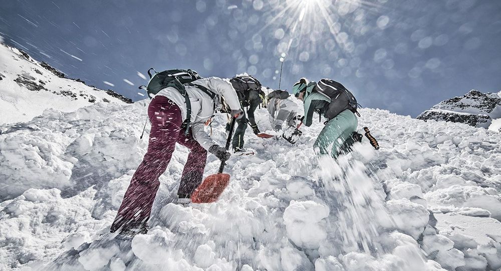 Pelle à neige télescopique écurité avalanche Arva Access